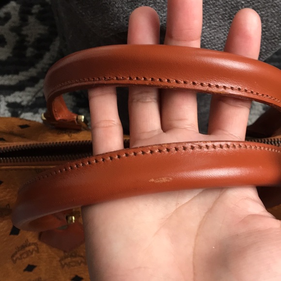 MCM boston 32 - Picture 6 of 11